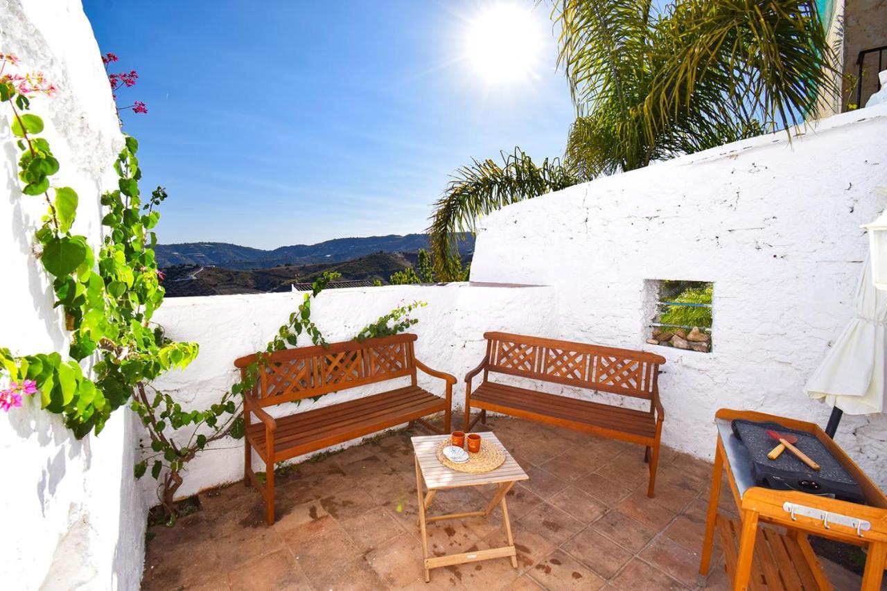Casa Jazmin, Frigiliana Traditional Townhouse With Great Views Hansonholiday Rentals Екстериор снимка