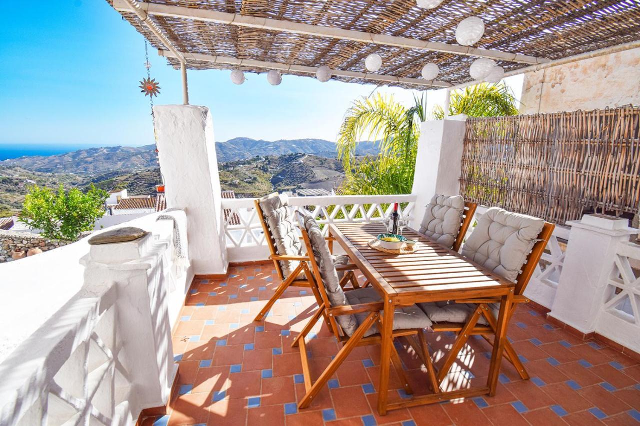 Casa Jazmin, Frigiliana Traditional Townhouse With Great Views Hansonholiday Rentals Екстериор снимка