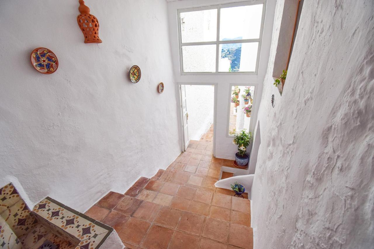 Casa Jazmin, Frigiliana Traditional Townhouse With Great Views Hansonholiday Rentals Екстериор снимка